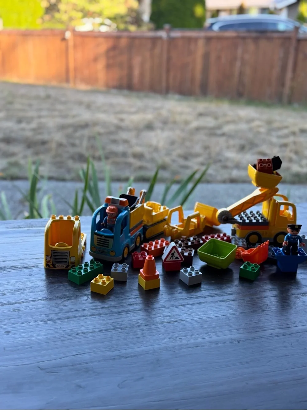 Lego Duplo a few sets and a lot of extras